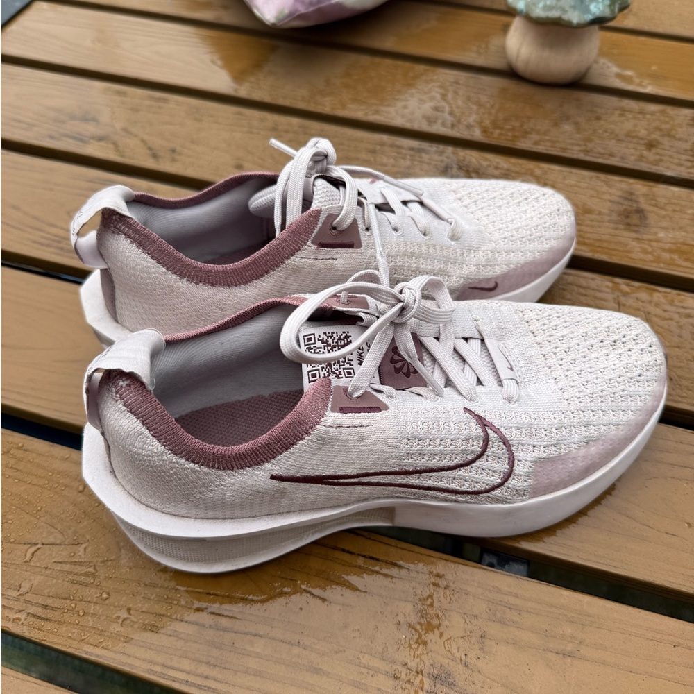Nike Interact Running Shoes